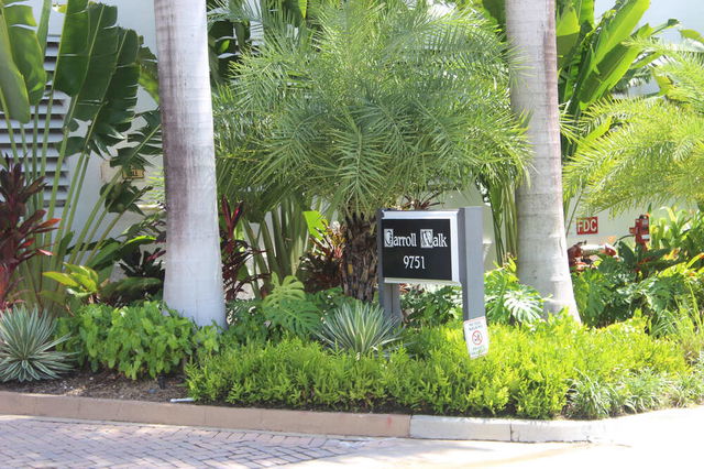 Carroll Walk  photo 3